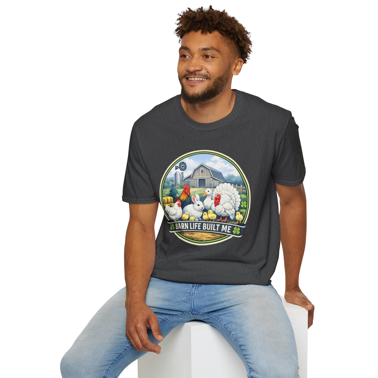 BARN LIFE BUILT ME - Small Animals - Unisex T-Shirt