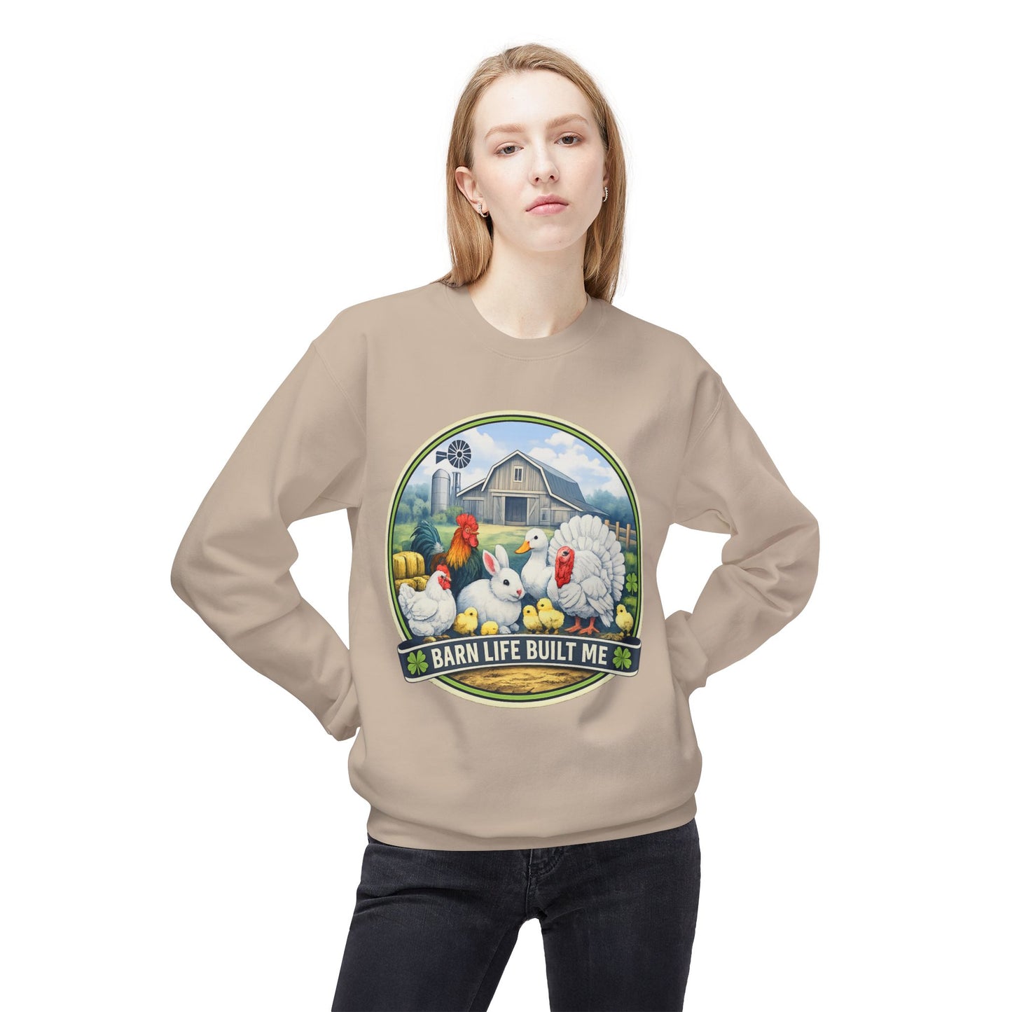 BARN LIFE BUILT ME - Small Animals - Crewneck Sweatshirt