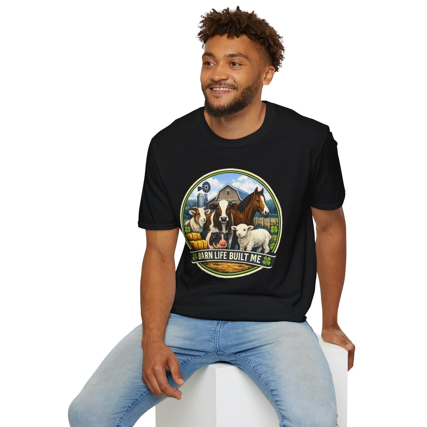 BARN LIFE BUILT ME - Large Animals - Unisex T-Shirt