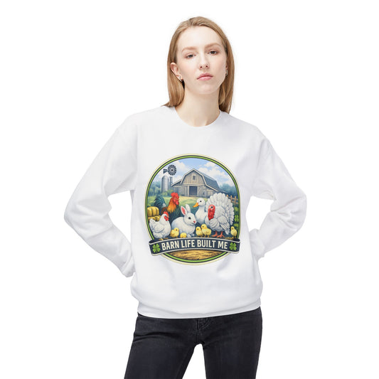 BARN LIFE BUILT ME - Small Animals - Crewneck Sweatshirt