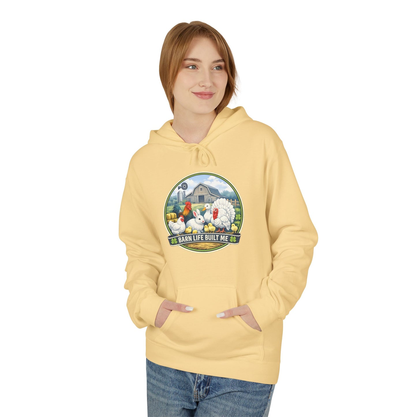 BARN LIFE BUILT ME - Small Animals - Hoodie